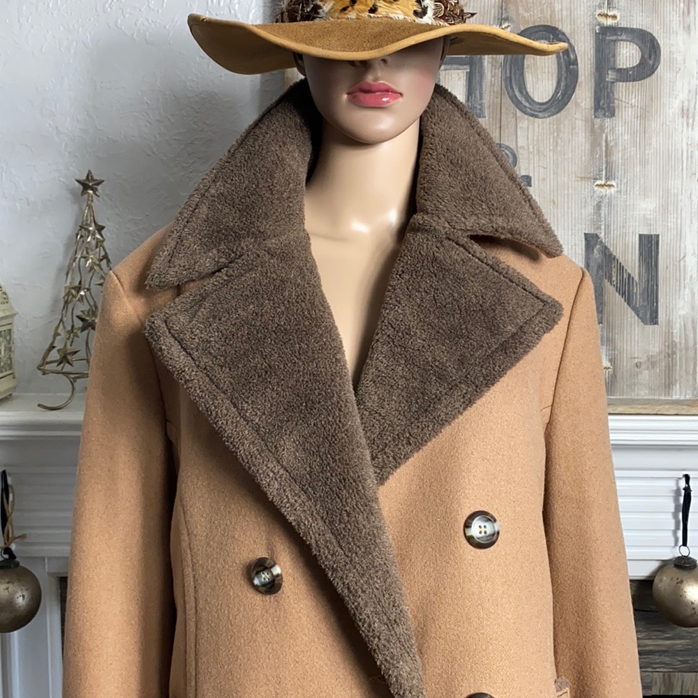 Stunning 1970’s Vintage Men’s Wool Jacket